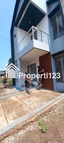 Rumah Impian Asri dan Tenang 2 Lantai Area Serpong Tangsel - 4