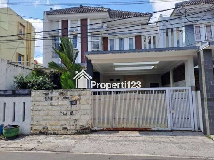 Rumah Mewah 2 Lantai FULL FURNISHED Siap Huni Ciliwung Kota Malang - 1