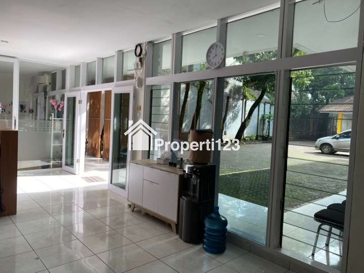 Sewa Ruang Kantor Murah / Office Space/ Private Office Sunda Bandung - 8