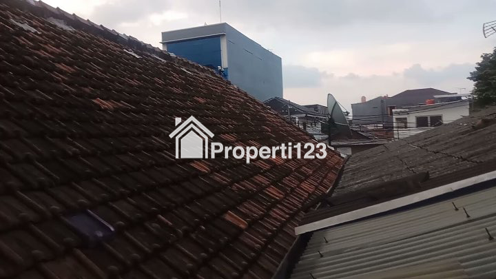 Rumah Hitung Tanah Pinggir Jalan Kramat Sentiong Ramai 24 Jam - 4