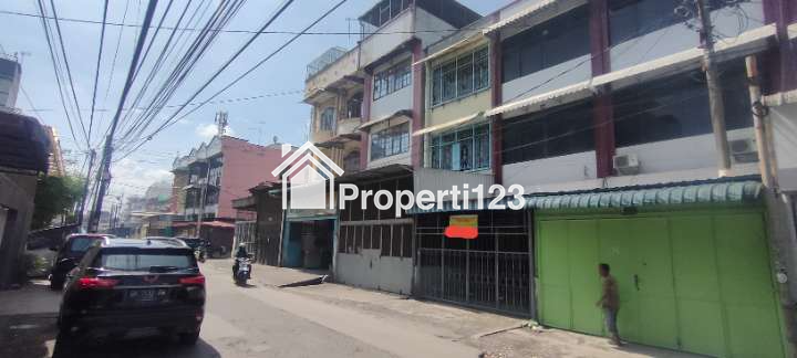 Ruko Jalan Singa Medan (Dekat Jalan Sumatera) - 2
