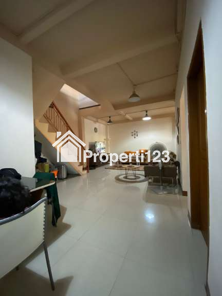 Dijual Rumah 2 Lantai Di Jatibening Nempel Jakarta - 5