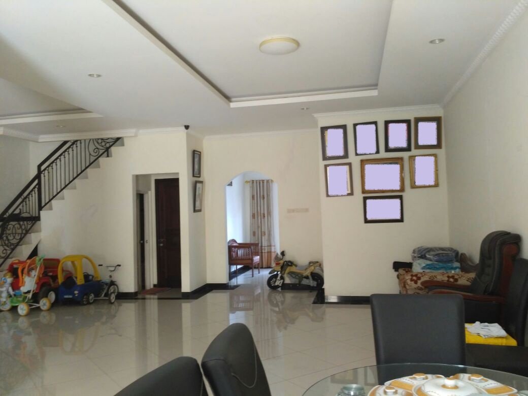 Rumah di Jalan Pelangi Jatibening Bekasi - 3