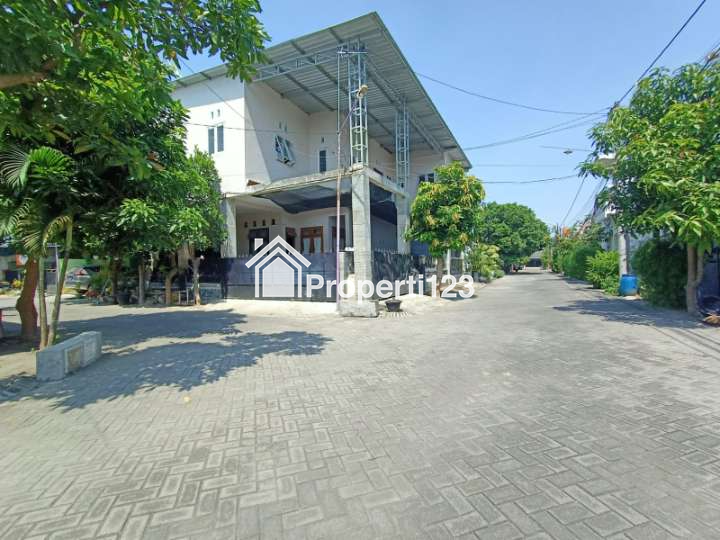 Rumah 3 Lantai Rejomulyo di Kota Kediri, Kediri, Jawa Timur - 3