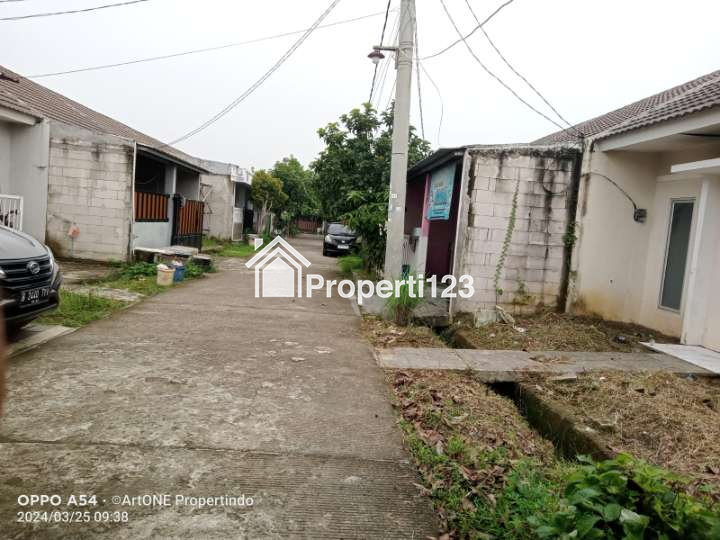 Rumah Posisi Hook pojok Luas Tanah 79m2 Dijual murah - 3