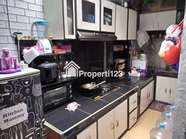 DIJUAL RUMAH NYAMAN - 11