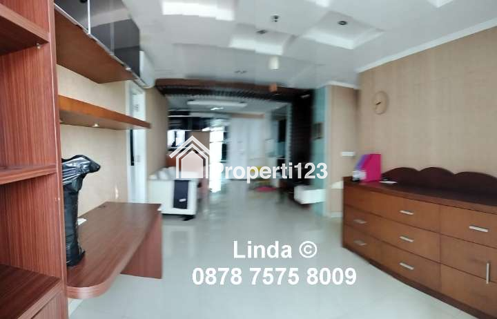 Apartemen Frenchwalk MOI Lantai Sedang - 2