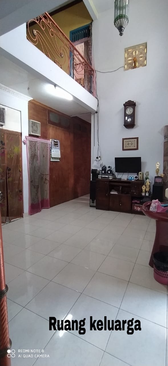 JUAL RUMAH UNIK NAN KOKOH BERLOKASI STRATEGIS Di CIBINONG BOGOR - 4