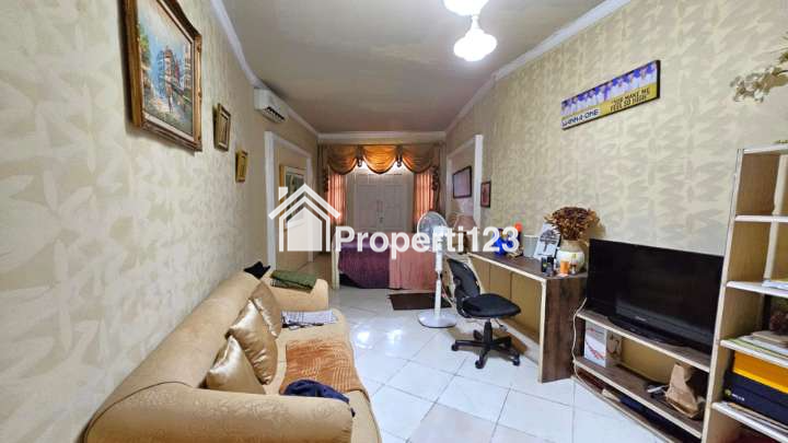 Rumah Mewah Ada Kolam Renang Permata Harapan Baru Bekasi - 15