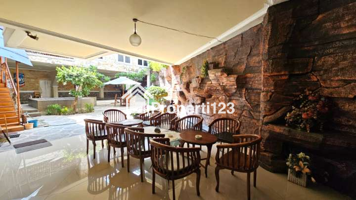 Rumah Mewah Ada Kolam Renang Permata Harapan Baru Bekasi - 2