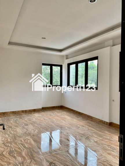 Dijual Rumah Murah Dengan Konsep Bali Tropis Modern di Jatiasih, Kota Bekasi - 4