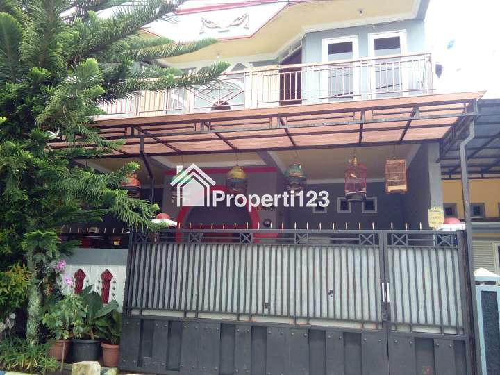 Rumah Seken 2 Lantai Siap Huni Ontoseno, Polehan, Kota Malang - 1