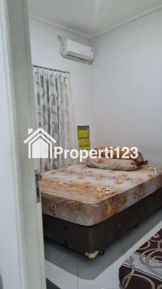 Rumah 2 Lantai Perum Sekartaji Kota Kediri - 5