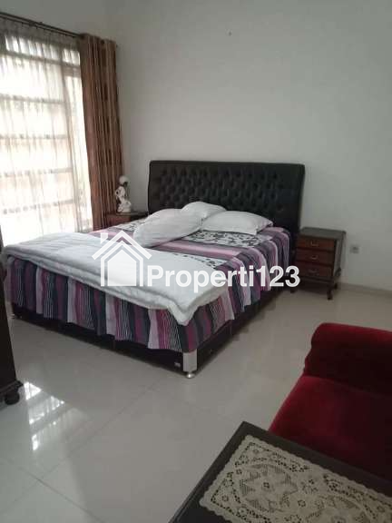 Rumah Mewah Posisi Hook di Araya Taman Golf Malang - 4