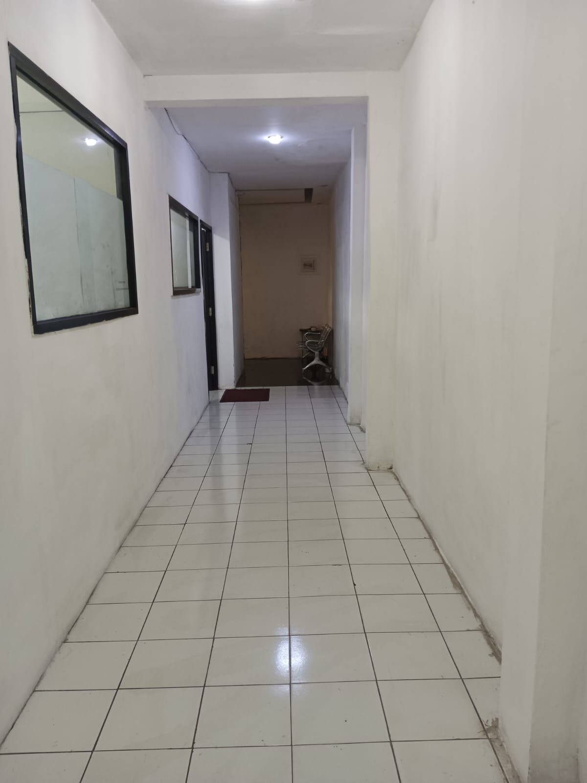 Disewakan Rukan dekat Mini Market di Kota Jakarta - 5