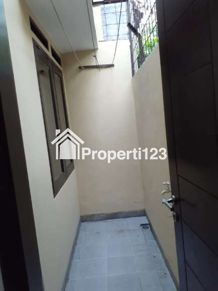 Jual Rumah Lokasi Tengah Kota dan Harga Terbaik di Sinbad Agung Residence - 5