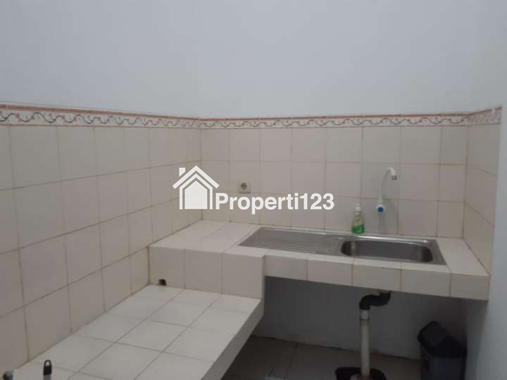 Jual Rumah Lokasi Tengah Kota dan Harga Terbaik di Sinbad Agung Residence - 7