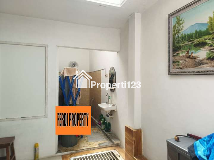Rumah 2lantai Citra Gran harga Negotiable - 5