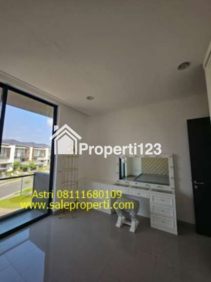 Rumah Baru Pik2 Cluster Premium Bukit Danau Indah 10x30 Siap Huni - 4