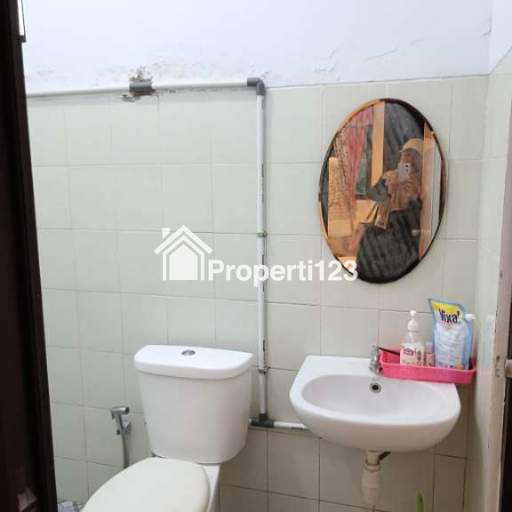 Dijual Rumah Hook dalam Cluster di Ciracas Jakarta Timur - 4