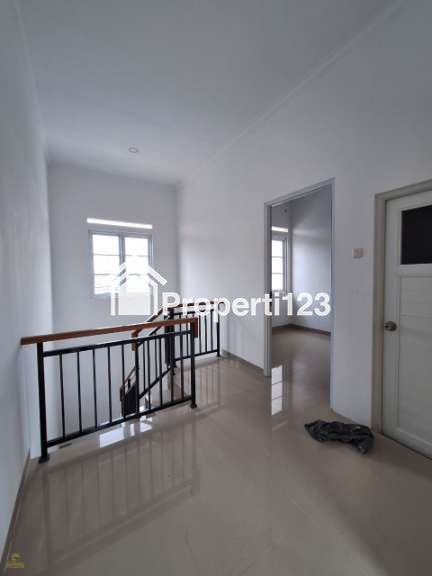 S408.Dipasarkan 24 Unit Rumah 2 Lantai Cantik, Modern dan Minimalis di Pusat kota Tangerang Selatan - 3