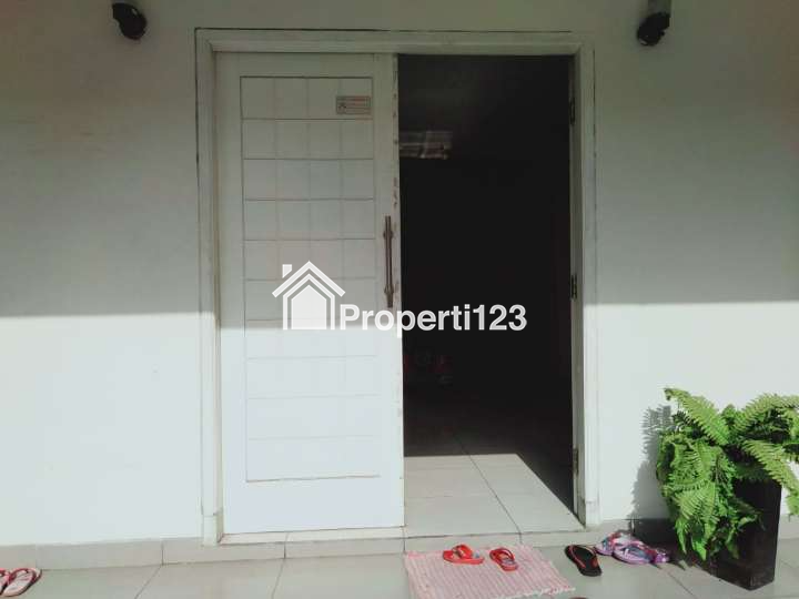 RUMAH 3 LANTAI TAMAN ROYAL - TANGERANG - 3