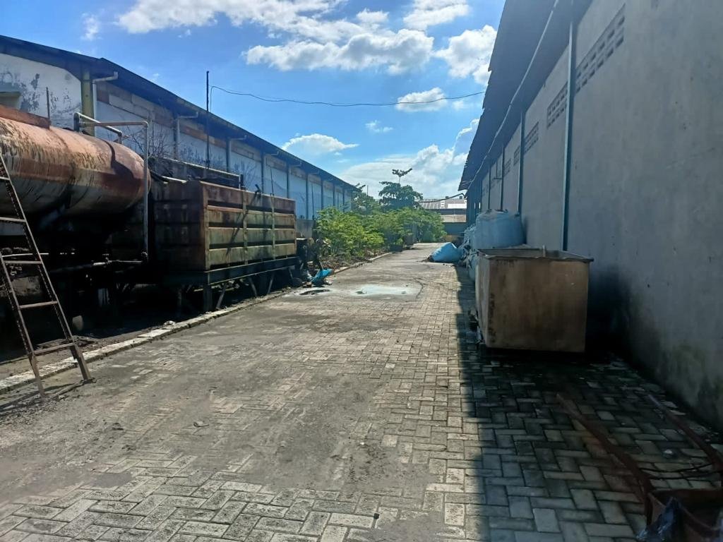 DIJUAL CEPAT GUDANG STRATEGIS DI MARGOMULYO - 5