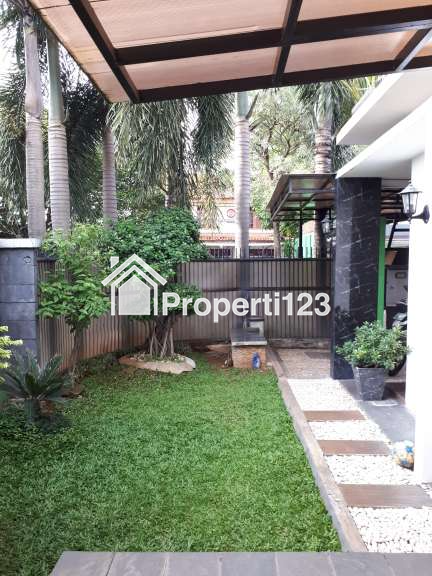 Dijual Rumah 2 Lt di Larangan - 12