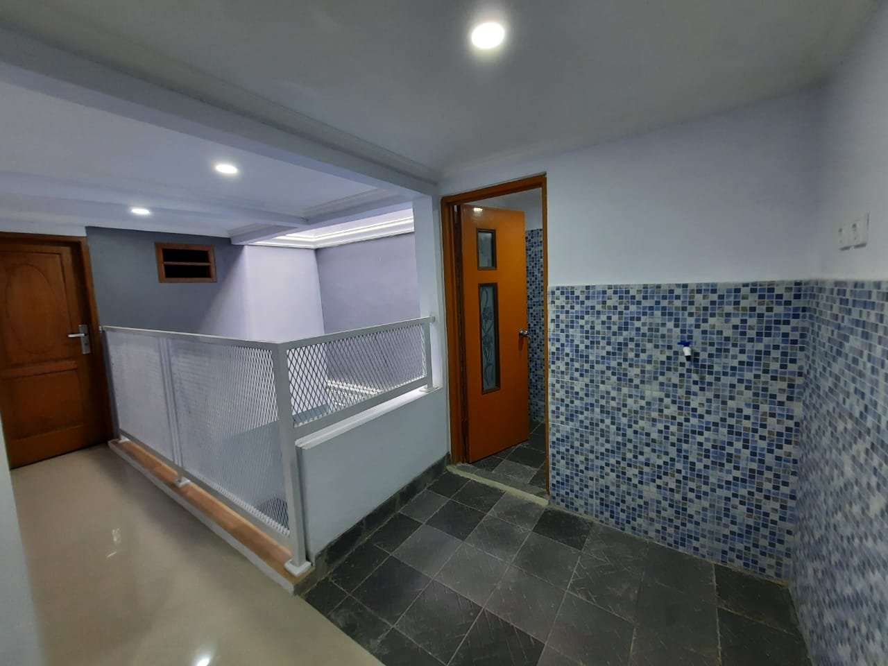 Dijual Rumah Cluster Ada Kolam Renang di Jagakarsa Jakarta Selatan - 9
