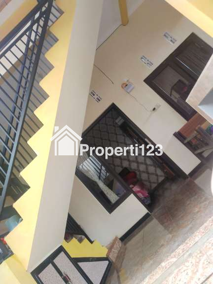 Dijual Rumah 2 Lantai Depan Bandara Abd Saleh Malang - 6