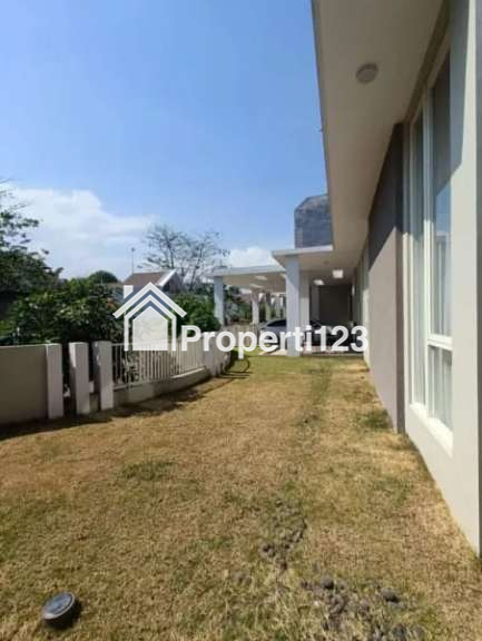 Rumah Mewah Baru di Villa Puncak Tidar Malang - 4