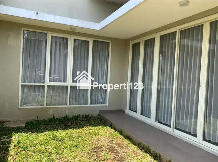Rumah Mewah Baru di Villa Puncak Tidar Malang - 3