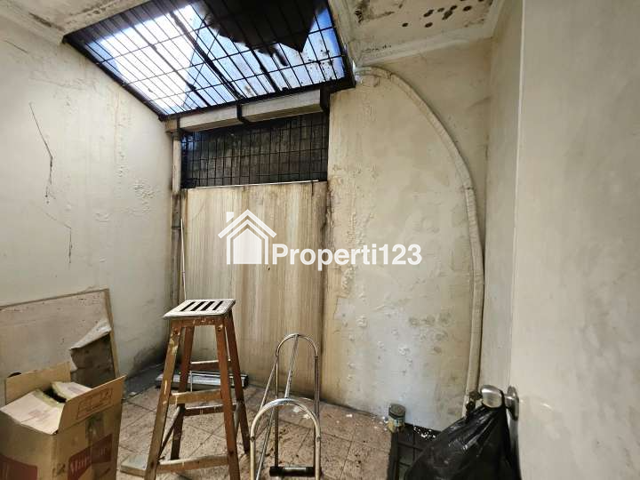 Ruko Strategis Siap Usaha Kota Harapan Indah Bekasi - 15