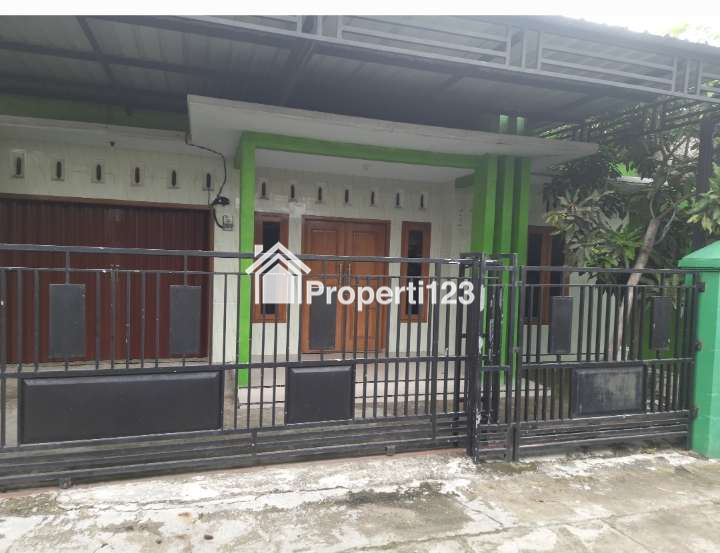 Disewakan rumah di jalan utama rembang-blora kawasan UNDIP - 1