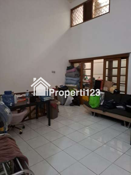 Dijual Rumah di Tanjung Duren Jakarta Barat - 2