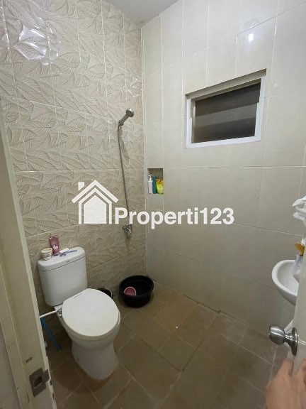 Jual rumah bintaro pondok aren, sektor 9, deket pasar modern sektor 9 - 10