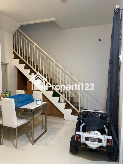 Jual rumah bintaro pondok aren, sektor 9, deket pasar modern sektor 9 - 4