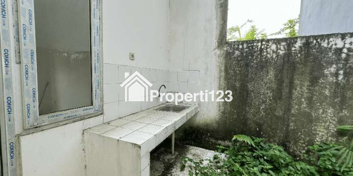 Rumah Hook Minimalis di Teras Country Bojong Gede - 12