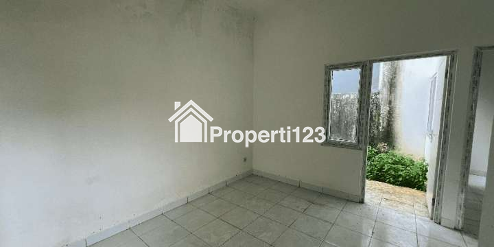 Rumah Hook Minimalis di Teras Country Bojong Gede - 6