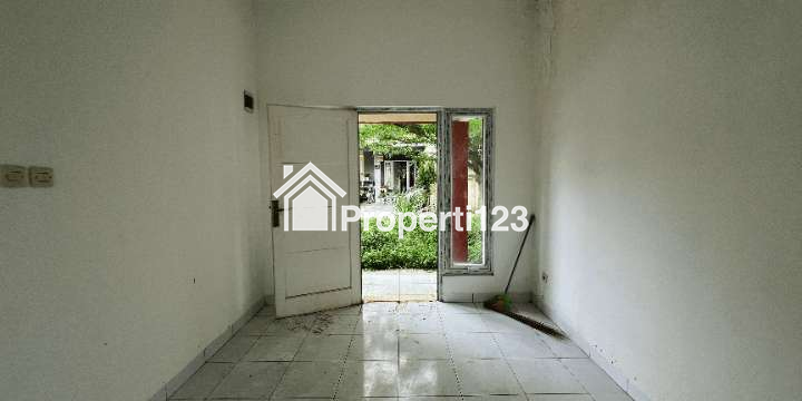 Rumah Hook Minimalis di Teras Country Bojong Gede - 5