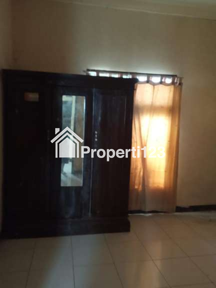 Disewakan rumah di Jakarta Timur - 5