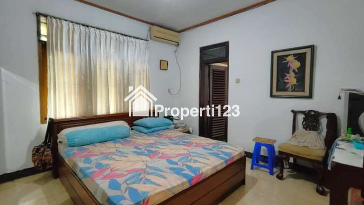 Rumah Strategis Zona Komersial Pondok Bambu Jakarta Timur - 8