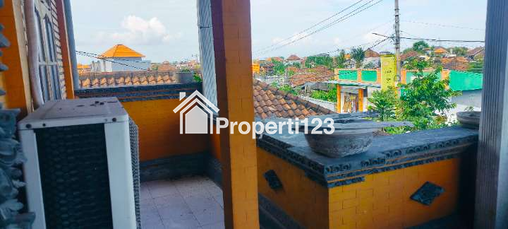 Dijual Rumah di pinggir jalan utama area Batubulan - 4