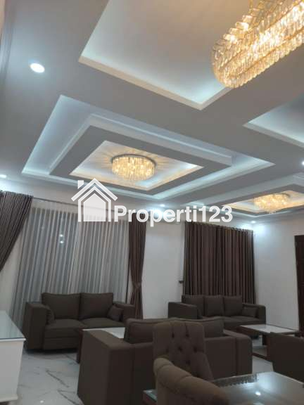 Rumah Hoek Luxury Furnish Siap Huni Citra Grand Cibubur, Cibubur - 2