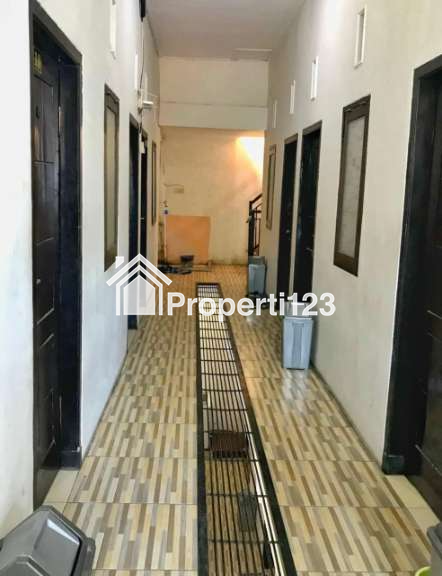 Rumah Kos 10 Pintu Strategis - 3