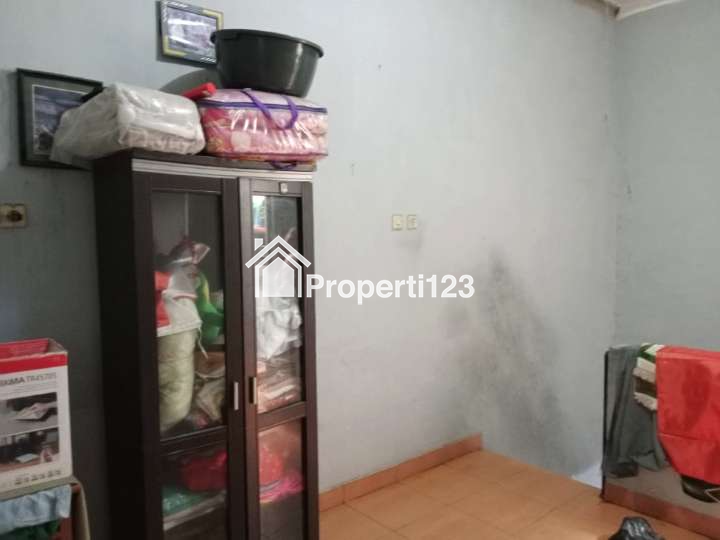 Rumah 2 Lantai Perumahan Metland Menteng Cakung Jakarta Timur - 9