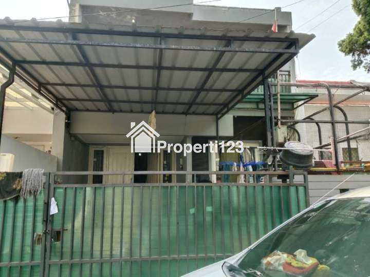 Rumah 2 Lantai Perumahan Metland Menteng Cakung Jakarta Timur - 1