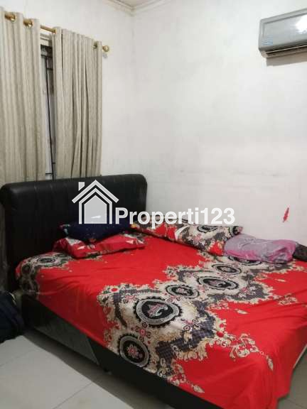 Rumah 2 Lantai Perumahan Metland Menteng Cakung Jakarta Timur - 6