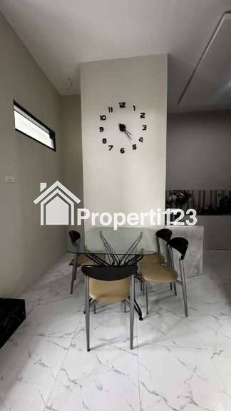 Villa Baru FULL FURNISHED di Batu, Batu, Jawa Timur - 6