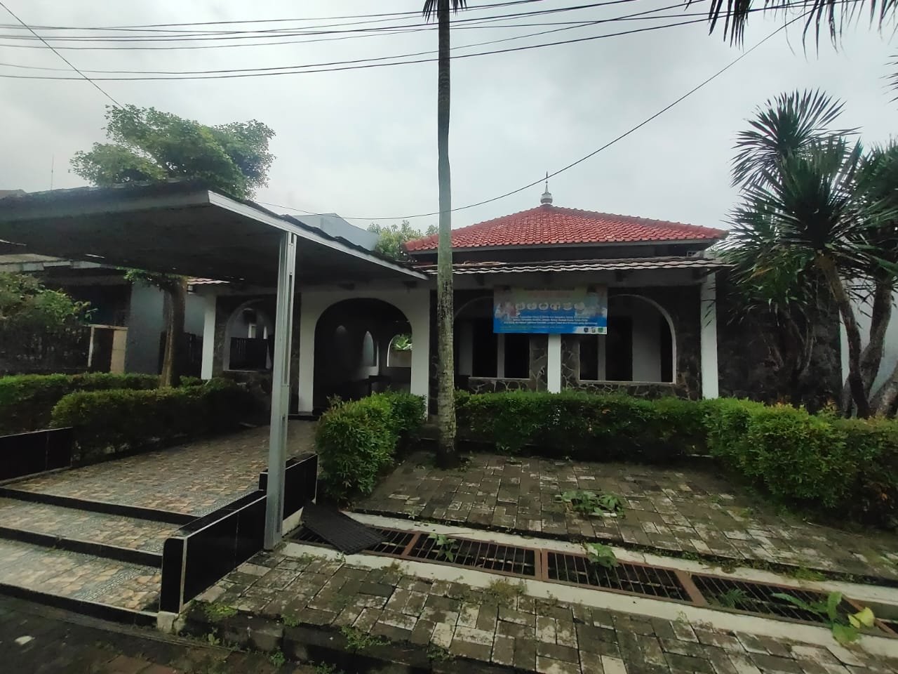 Dijual Rumah Siap Huni, Strategis di Perumahan Kirana Gardenia , Sawangan Depok - 12